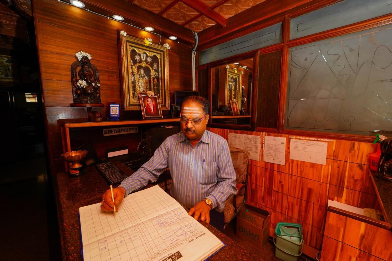 Amogha Residency Hotel Mysore Luaran gambar