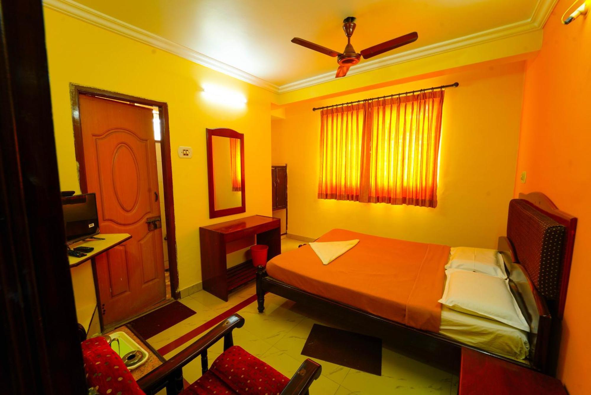 Amogha Residency Hotel Mysore Luaran gambar